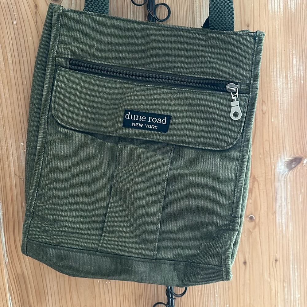 Dune road New York olive green bag